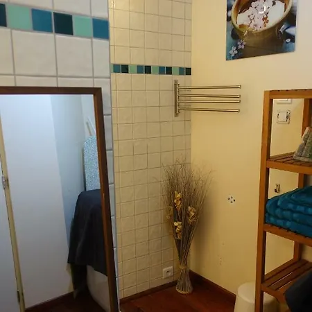 Bed & Breakfast Un Jardin Dans La Falaise